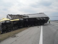 izvlačenje kamiona sajlama